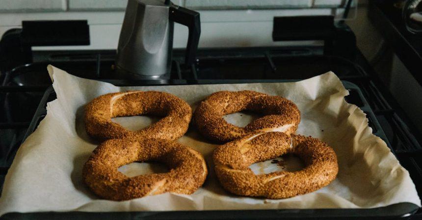 découvrez la richesse de la cuisine turque, un voyage savoureux à travers des plats traditionnels, aromatiques et colorés. explorez des recettes authentiques comme le kebab, le dolma et le baklava, qui éveilleront vos papilles et vous plongeront dans la culture et les traditions turques.