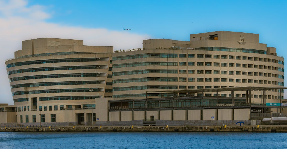 découvrez l'ereboy hotel, un havre de paix offrant un confort moderne et des services de qualité. profitez d'un séjour inoubliable dans un cadre enchanteur, idéalement situé pour explorer la région. réservez dès maintenant votre escapade parfaite!