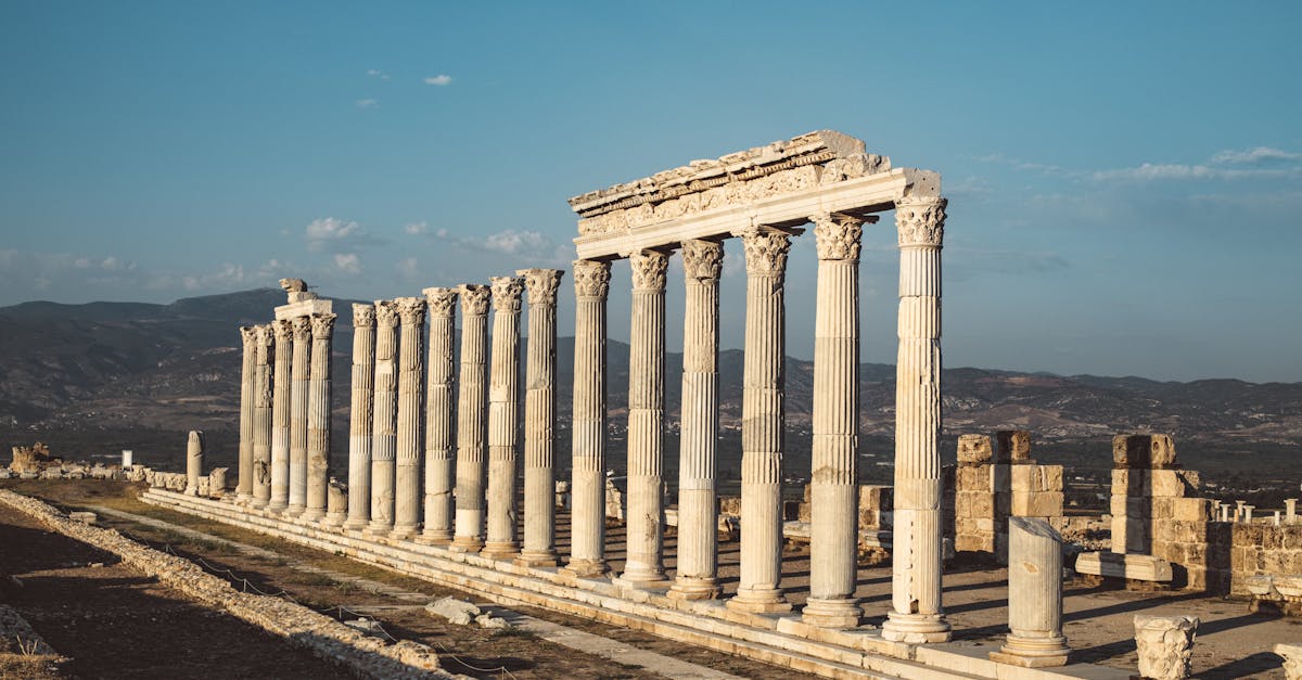 découvrez laodicée, une ancienne ville fascinante de l'asie mineure, célèbre pour son histoire riche, ses ruines majestueuses et son rôle dans l'antiquité. plongez dans l'exploration de cet héritage culturel exceptionnel.