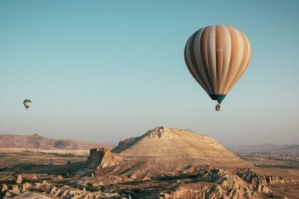 découvrez tout sur la turquie, un pays riche en histoire, culture et paysages époustouflants. explorez ses villes emblématiques, sa délicieuse gastronomie et ses traditions uniques.