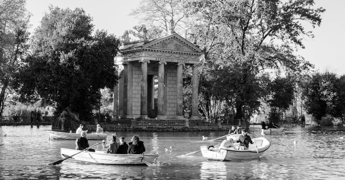 découvrez asclépios, le dieu grec de la médecine et de la guérison. explorez son héritage, ses symboles et son influence sur la médecine moderne à travers les âges.
