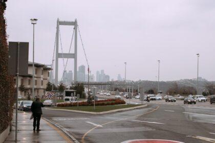 découvrez le charme unique de la rive asiatique d'istanbul, où traditions anciennes et modernité se rencontrent. explorez ses marchés colorés, ses délicieuses spécialités culinaires et ses paysages pittoresques. plongez dans la culture locale et profitez d'une expérience inoubliable sur le côté asiatique de la ville fascinante.