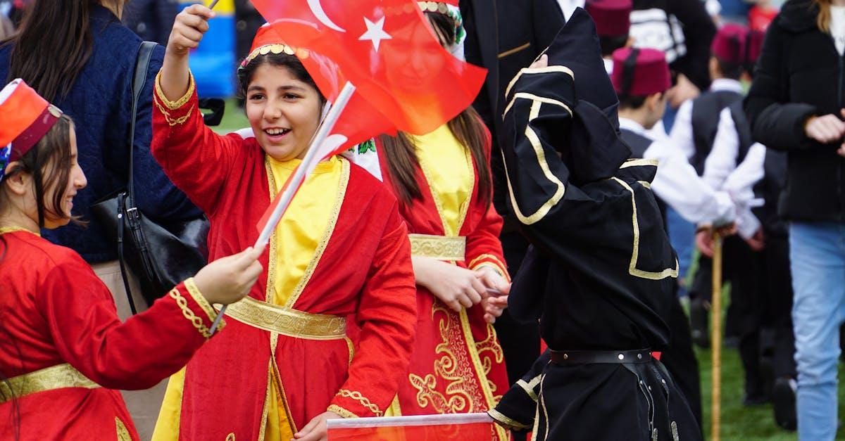 découvrez le parc culturel atatürk, un espace verdoyant et inspirant dédié à l'héritage de mustafa kemal atatürk. profitez d'activités culturelles, d'événements artistiques et d'une atmosphère paisible au cœur de la ville. un lieu idéal pour se détendre, se cultiver et célébrer la culture turque.