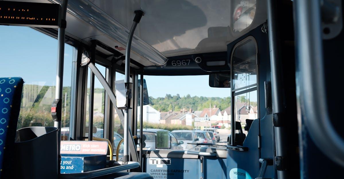 découvrez le voyage en bus, une option économique et écologique pour explorer de nouvelles destinations. profitez du confort à bordo, rencontrez de nouvelles personnes et admirez des paysages à couper le souffle tout en voyageant. que ce soit pour un road trip, un déplacement professionnel ou des vacances en famille, le voyage en bus vous offre flexibilité et praticité.