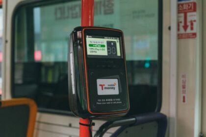 découvrez les avantages du voyage en bus : confort, économie et flexibilité. explorez des destinations variées tout en bénéficiant d'un moyen de transport écoresponsable. réservez votre voyage en bus dès aujourd'hui et vivez une expérience mémorable.