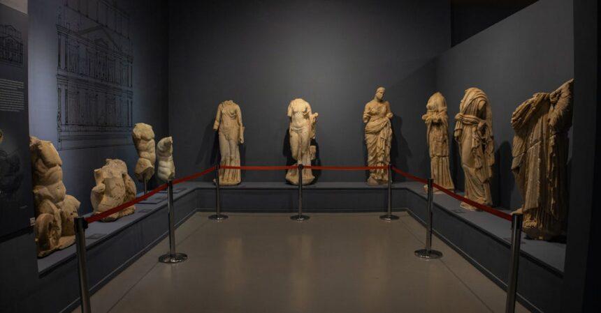 découvrez le musée d'éphèse, un trésor archéologique où l'histoire antique prend vie à travers des sculptures, des mosaïques et des artefacts fascinants. plongez dans l'héritage culturel de la cité d'éphèse et explorez les merveilles d'une des plus anciennes civilisations du monde.