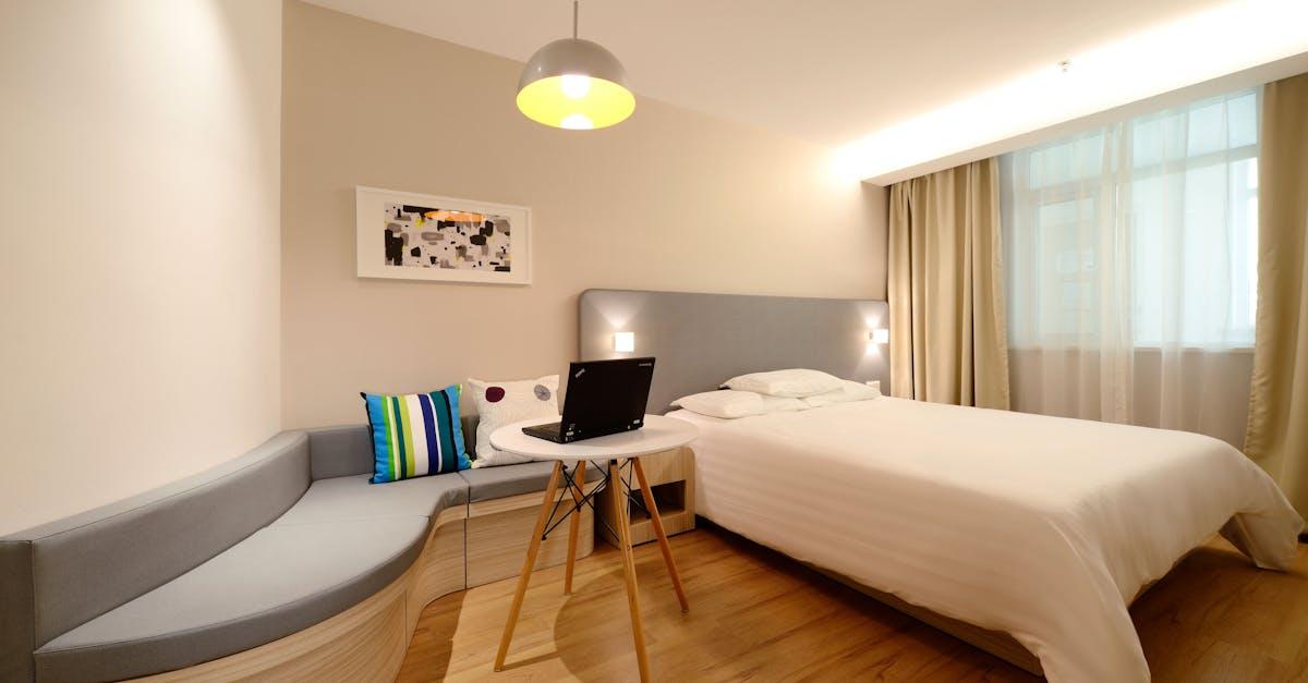 découvrez notre sélection d'hôtels de qualité pour tous les budgets. profitez d'un hébergement confortable et de services exceptionnels lors de vos voyages. réservez dès maintenant pour vivre une expérience inoubliable.