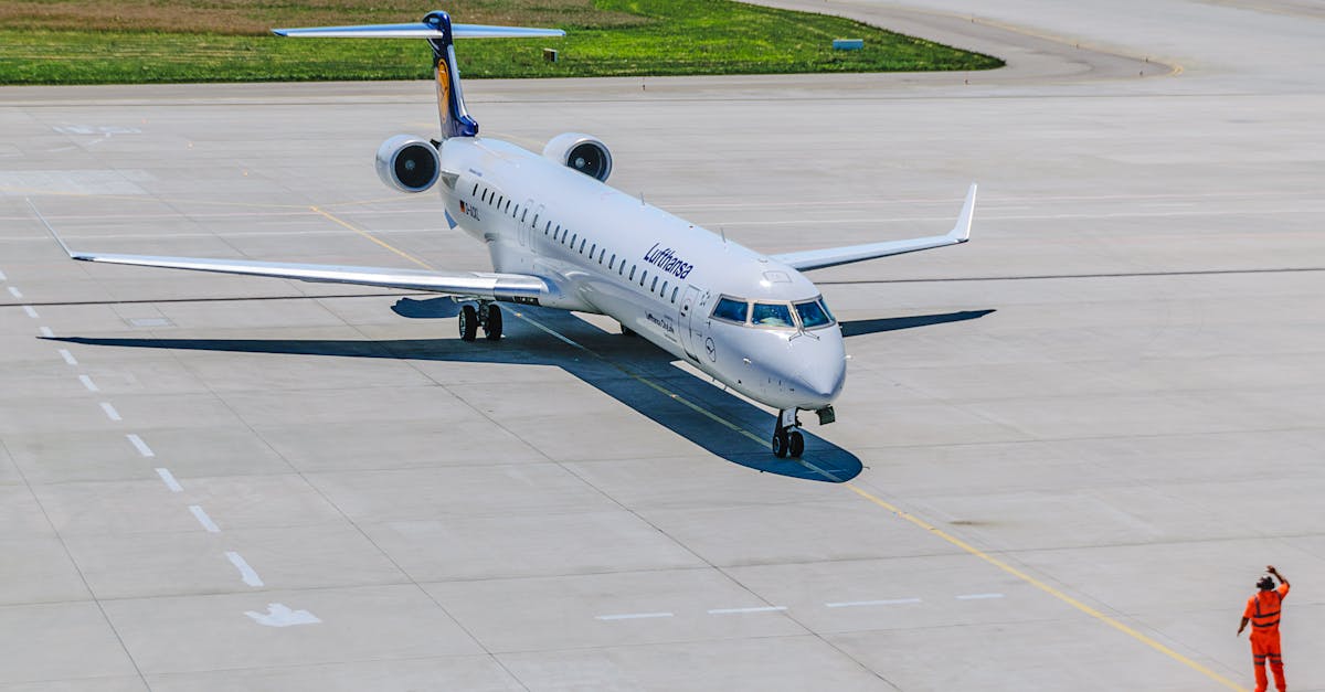 découvrez toutes les options de transport disponibles à l'aéroport d'izmir pour faciliter vos déplacements. que ce soit en navette, taxi ou location de voiture, trouvez le moyen de transport qui vous convient le mieux pour débuter votre séjour en toute sérénité.