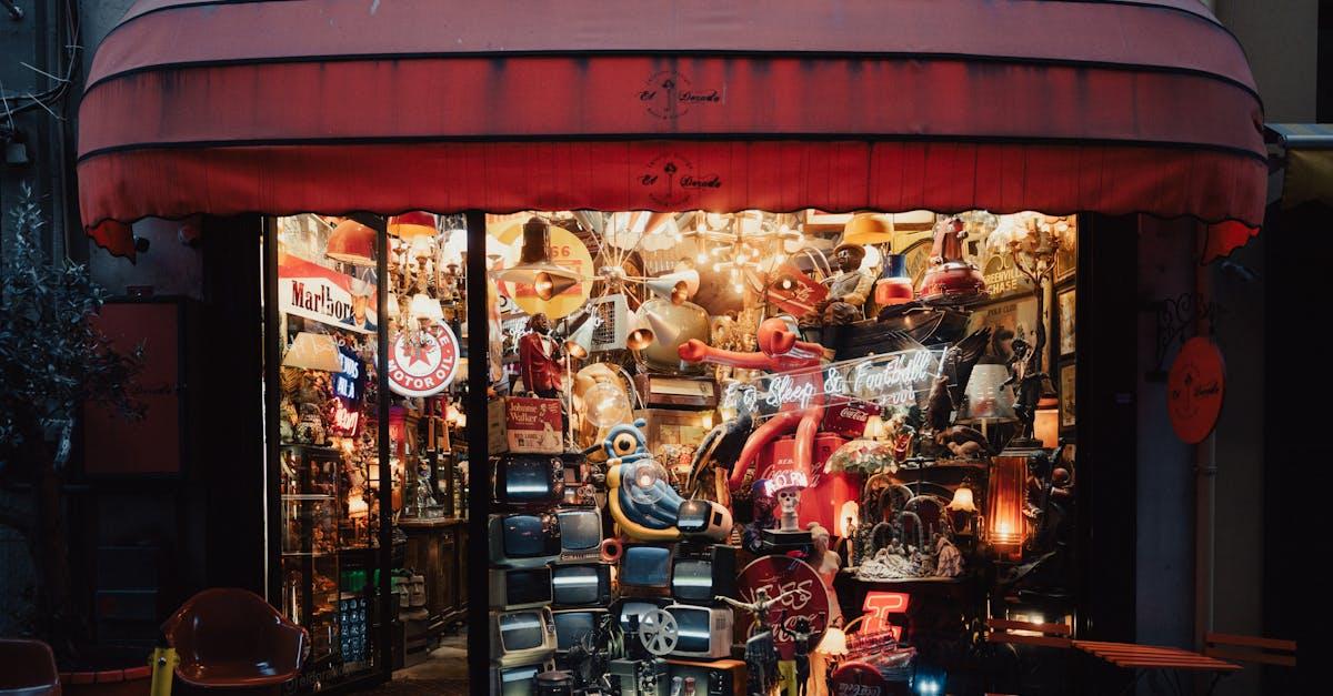 découvrez karaköy, un quartier vibrant d'istanbul, où l'histoire rencontre la modernité. flânez le long des rives du bosphore, savourez des délices culinaires dans ses nombreux restaurants et plongez dans l'effervescence de ses galeries d'art et boutiques uniques. une expérience inoubliable vous attend à karaköy !