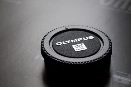 découvrez la puissance des appareils olympus, alliant innovation technologique et design élégant pour capturer des moments inoubliables. explorez notre gamme d'objectifs et d'accessoires pour élever votre photographie à un niveau supérieur.