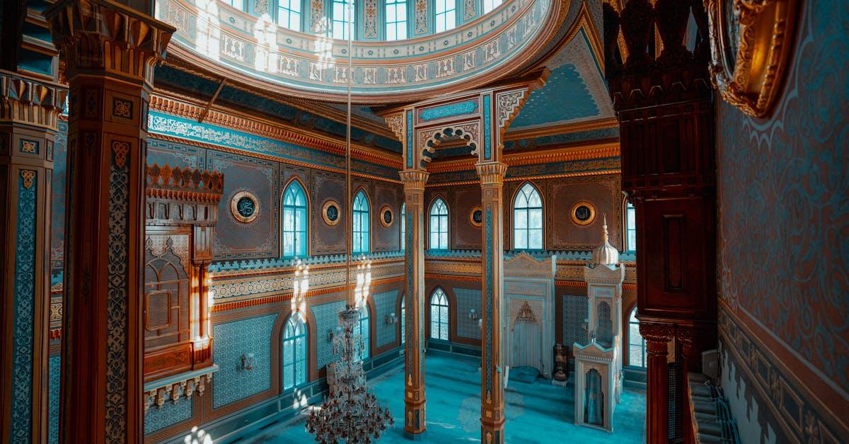 découvrez l'architecture ottomane, un mélange fascinant de cultures et de styles. explorez les caractéristiques emblématiques des palais, des mosquées et des bâtiments historiques qui témoignent de la grandeur de l'empire ottoman.