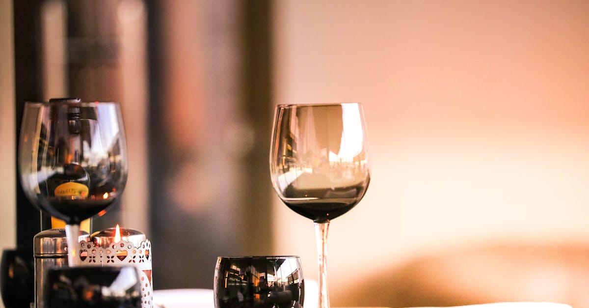 découvrez notre sélection de restaurants variés, offrant une cuisine raffinée et des ambiances uniques. que vous recherchiez un dîner romantique, un repas en famille ou des spécialités locales, trouvez le restaurant parfait pour satisfaire vos envies gastronomiques.