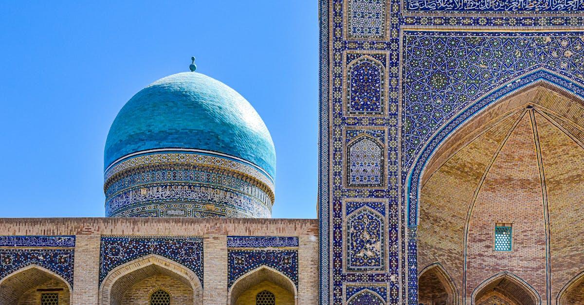 découvrez l'histoire fascinante de la route de la soie, un réseau commercial ancien reliant l'orient à l'occident. explorez ses routes mythiques, ses échanges culturels, et son influence sur le développement des civilisations à travers les siècles.