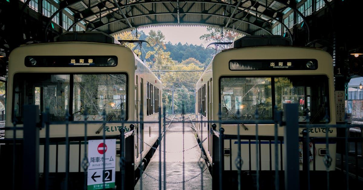 découvrez l'univers des trams : un moyen de transport pratique, écologique et économique qui relie les quartiers et facilite vos trajets en ville. explorez leur histoire, leur fonctionnement et les dernières innovations en matière de tramway.