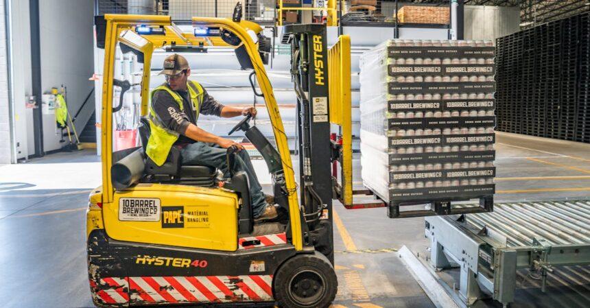 découvrez nos solutions de transport efficaces et durables pour répondre à tous vos besoins logistiques. que ce soit pour le fret, la livraison ou le transport de personnes, nous vous garantissons un service de qualité et une gestion optimale de vos ressources.