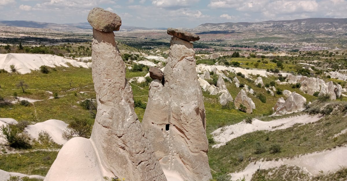 découvrez notre itinéraire complet en turquie, une aventure fascinante à travers les paysages époustouflants, la riche histoire et la délicieuse cuisine du pays. que vous soyez passionné de culture, d'histoire ou de nature, notre guide vous accompagnera pour explorer les merveilles de cette destination incontournable.