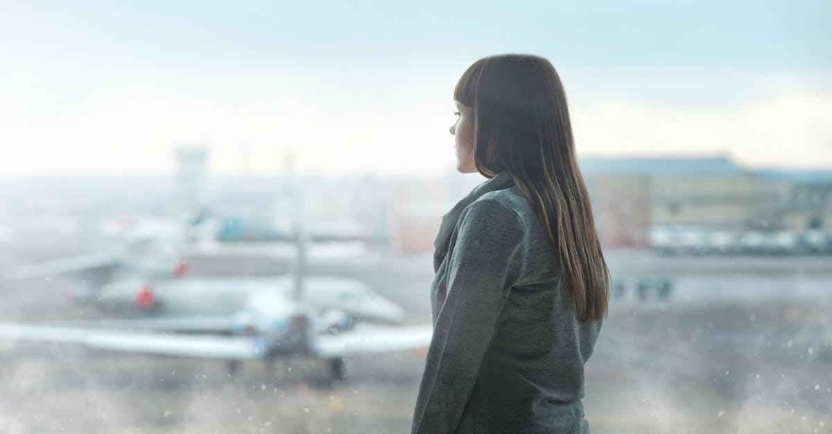 découvrez tout ce que vous devez savoir sur les aéroports : informations sur les vols, services disponibles, conseils de voyage et astuces pour un passage en toute sérénité. préparez votre prochaine aventure en toute confiance.