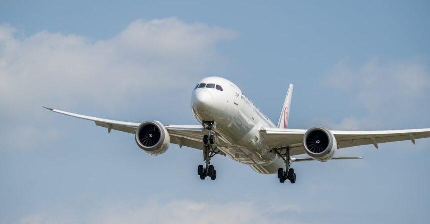 découvrez nos services de transport aéroportuaire, adaptés à vos besoins pour un trajet confortable et sans stress. réservez dès maintenant pour une prise en charge à l'aéroport et une arrivée en toute sérénité à votre destination.