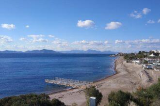 découvrez akyarlar, un coin de paradis en turquie, où plages idylliques et paysages pittoresques se rencontrent. profitez d'activités nautiques, savourez une cuisine délicieuse et explorez des sites historiques dans cette charmante destination balnéaire.