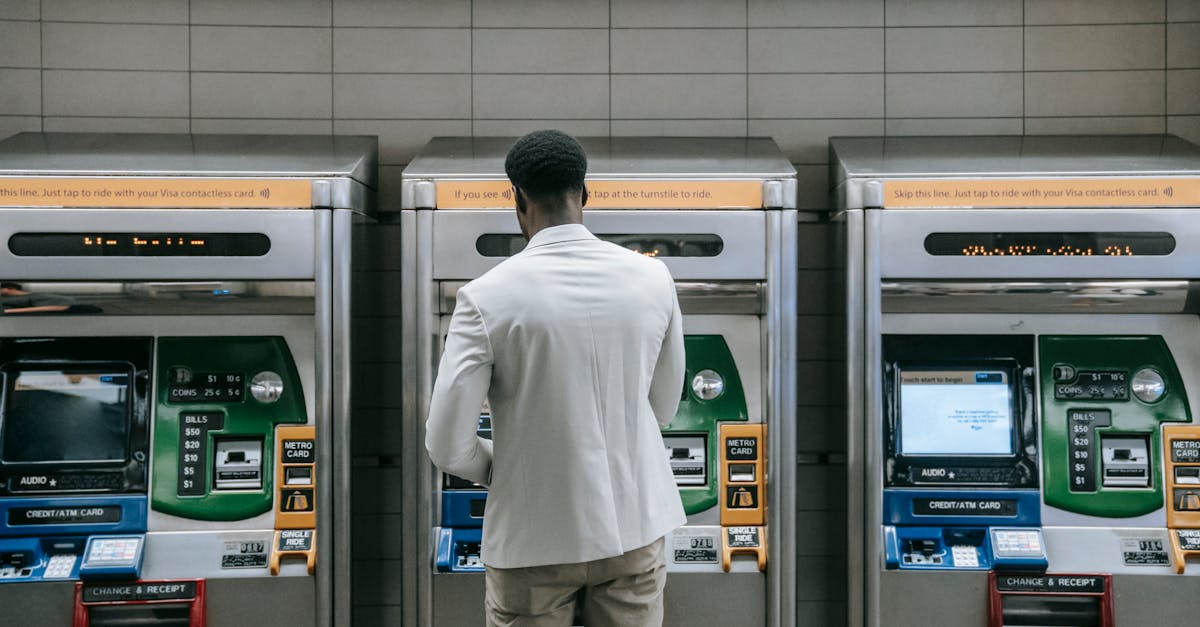 découvrez tout sur les distributeurs automatiques de billets (atms) : leur fonctionnement, les types existants, et comment les utiliser en toute sécurité. informez-vous sur les dernières innovations et conseils pratiques pour maximiser votre expérience bancaire.