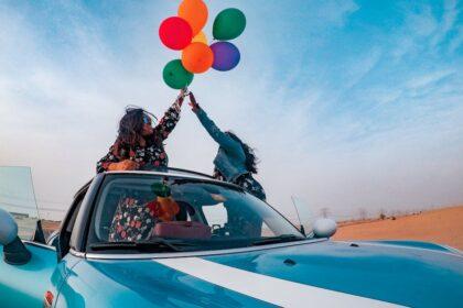 découvrez l'univers coloré des ballons ! que ce soit pour une fête, un anniversaire ou toute autre célébration, nos ballons variés apportent une touche festive et joyeuse à vos événements. explorez notre sélection de ballons en latex, en mylar et bien plus encore, adaptés à toutes les occasions.