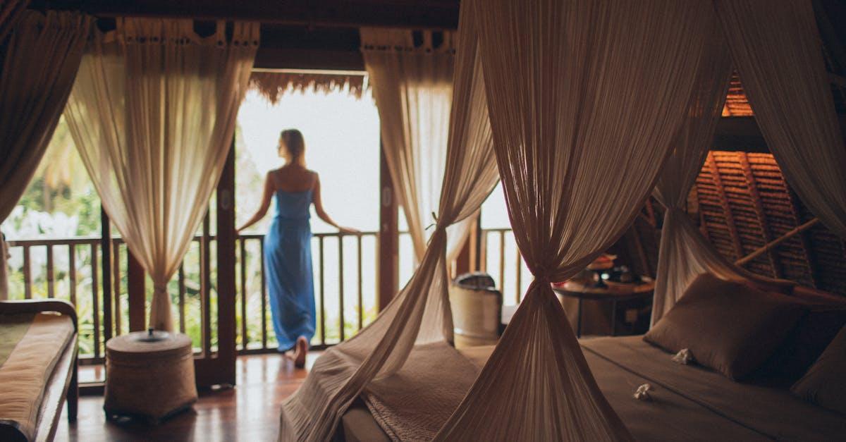 découvrez un séjour inoubliable dans notre hôtel, où confort, élégance et services personnalisés s'unissent pour vous offrir une expérience unique. que ce soit pour des vacances en famille, un voyage d'affaires ou une escapade romantique, notre établissement saura répondre à toutes vos attentes.