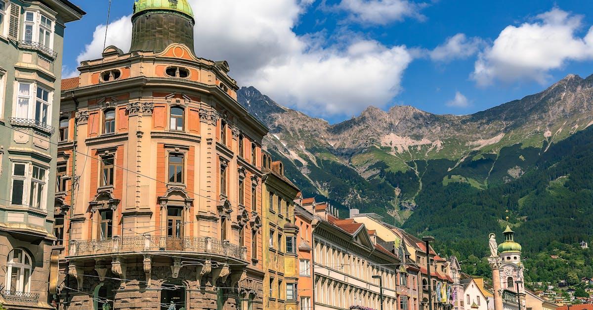 découvrez les majestueuses montagnes kaçkar, un joyau naturel de la turquie, offrant des paysages à couper le souffle, des sentiers de randonnée pittoresques et une faune riche. idéal pour les amoureux de la nature et les aventuriers en quête d’évasion.