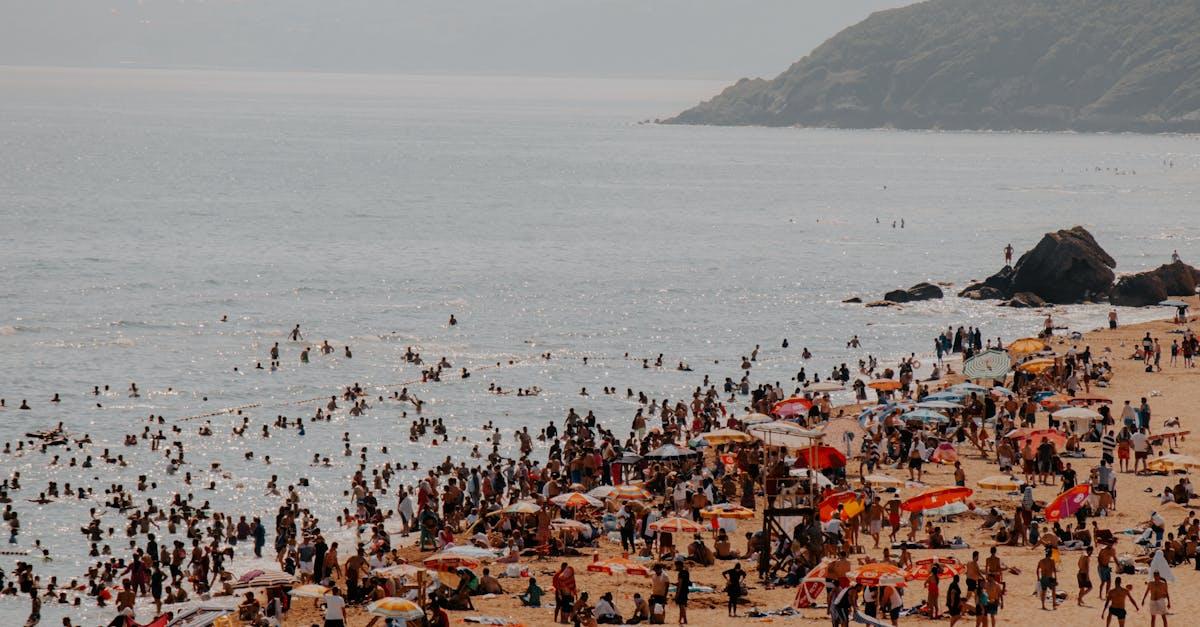 découvrez kilyos, une charmante destination balnéaire située sur la côte de la mer noire, idéale pour des escapades ensoleillées, des activités nautiques et une ambiance relaxante. profitez de ses plages de sable doré, de ses restaurants de fruits de mer frais et explorez les environs naturels pour une expérience inoubliable.