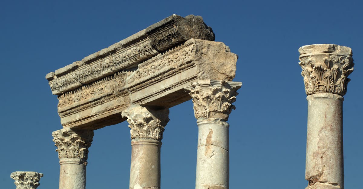découvrez sagalassos, l'ancienne cité romaine située en turquie, célèbre pour ses ruines bien préservées et son riche patrimoine historique. plongez dans l'histoire fascinante de ce site archéologique exceptionnel et explorez ses théâtres, temples et sculptures, témoignages d'une époque glorieuse.