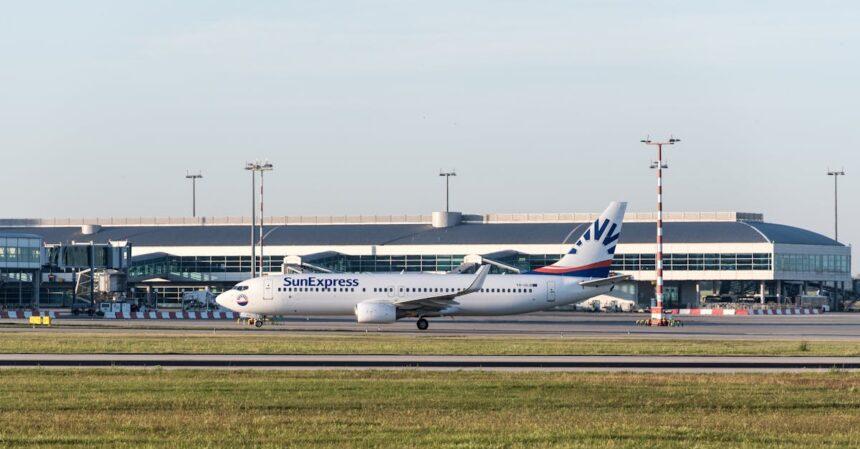 découvrez sunexpress, une compagnie aérienne offrant des vols abordables vers des destinations ensoleillées. profitez d'un service de qualité et d'une expérience de voyage agréable pour vos prochaines escapades.