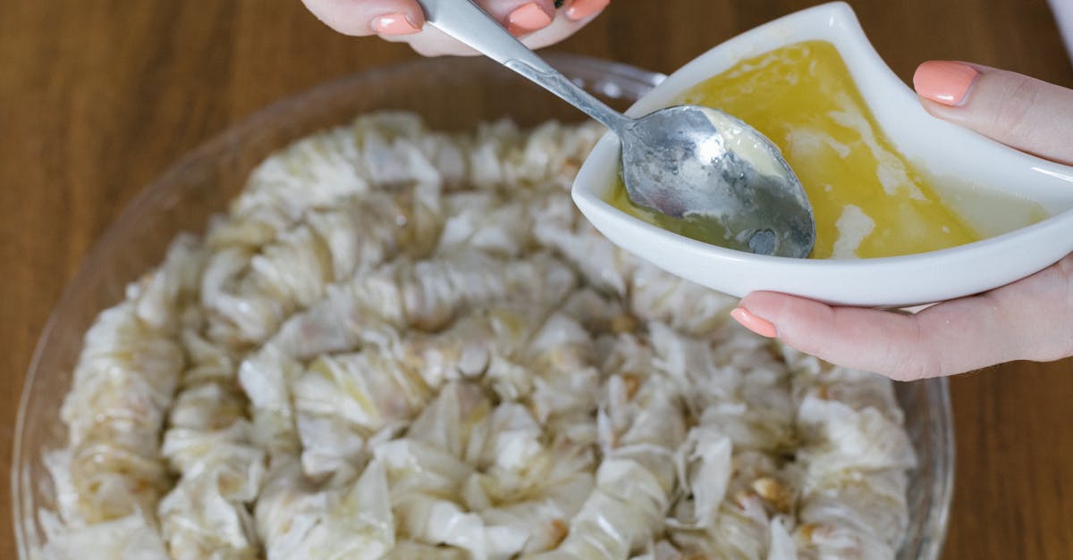 découvrez le miel turc, un délice sucré aux saveurs riches et authentiques. ce miel, réputé pour sa qualité exceptionnelle et ses bienfaits naturels, est l'ingrédient parfait pour rehausser vos plats ou pour une expérience gourmande unique.