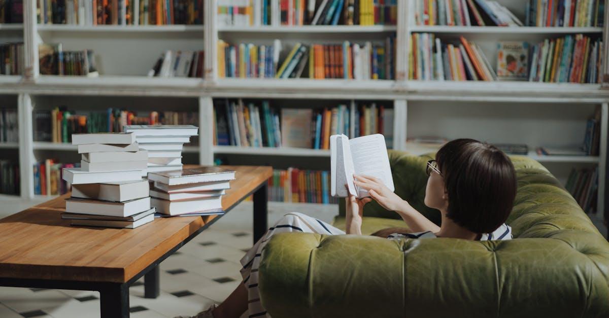 découvrez notre librairie en ligne : un vaste choix de livres pour tous les lecteurs. explorez des romans, des essais, des livres pour enfants et bien plus encore. profitez de conseils de lecture et d'offres spéciales. plongez dans l'univers de la littérature dès maintenant !