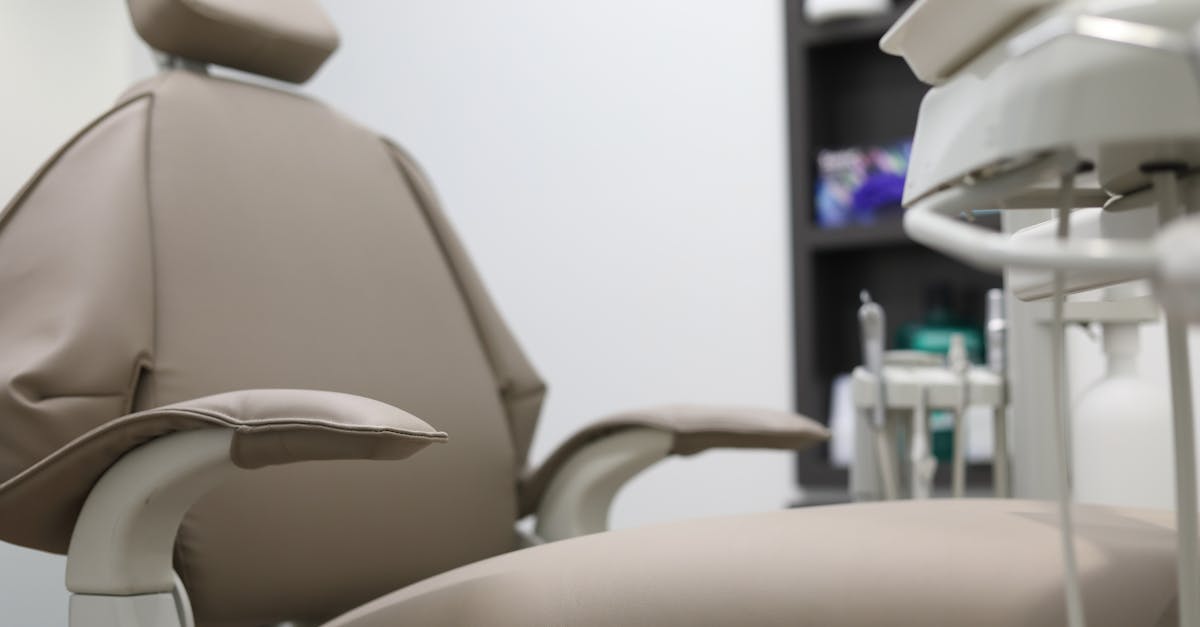 découvrez tout l'univers de la dentisterie : soins, traitements, conseils et innovations pour un sourire éclatant et une santé bucco-dentaire optimale. prenez soin de vos dents avec nos experts.