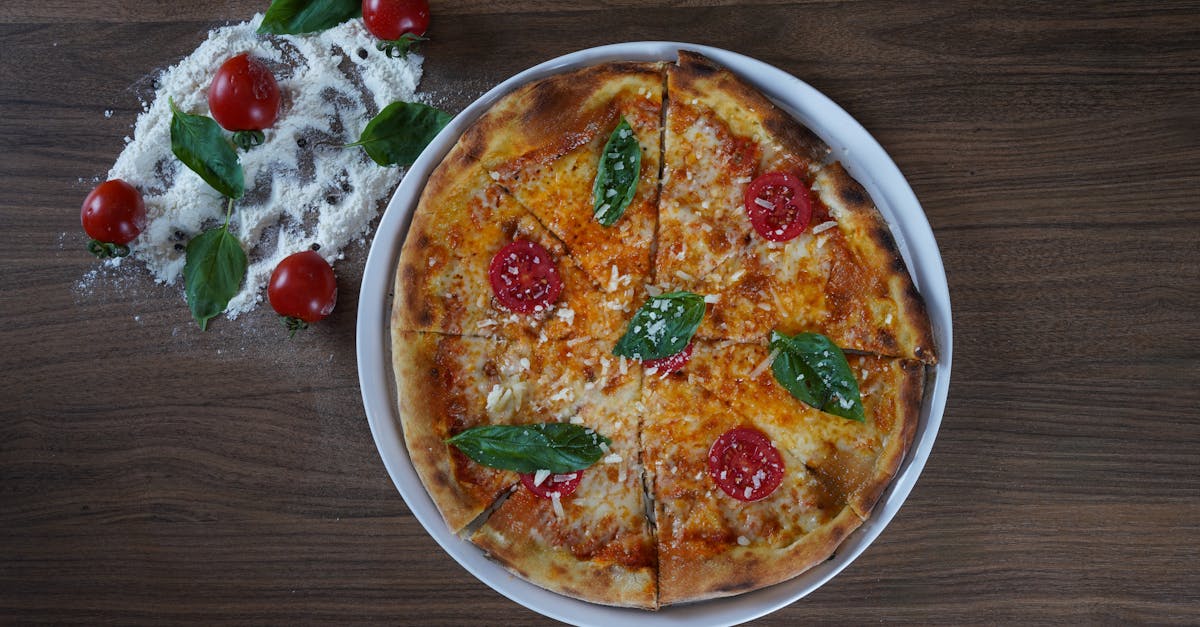 découvrez nos conseils incontournables pour manger à istanbul, de la meilleure street food aux restaurants gastronomiques, en passant par les astuces locales pour savourer la délicieuse cuisine turque.