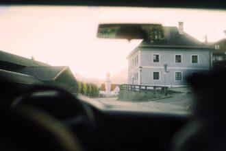 partez à l'aventure avec notre guide ultime du road trip ! découvrez des paysages époustouflants, des itinéraires inoubliables et des conseils pratiques pour vivre une expérience de voyage unique sur les routes. embarquez pour une escapade mémorable sur la route !