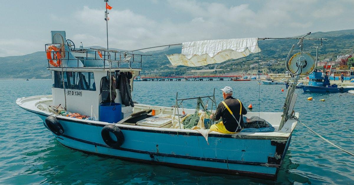 découvrez sinop, une charmante ville côtière de turquie regorgeant de plages magnifiques, d'une riche histoire et d'une culture vibrante. explorez ses sites historiques, savourez la délicieuse cuisine locale et profitez du paysage pittoresque le long de la mer noire.