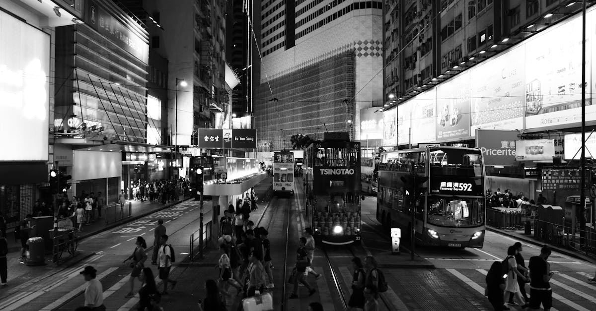 découvrez l'univers des trams, ces moyens de transport urbain écologiques et pratiques qui facilitent vos déplacements en ville. apprenez-en plus sur leur histoire, leur fonctionnement et leur impact sur la mobilité durable.