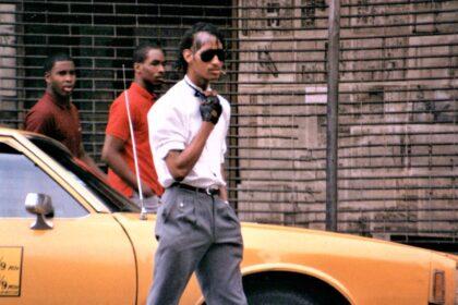 découvrez tout ce qu'il faut savoir sur les tarifs de taxi : prix moyens, facteurs influençant le coût des courses et conseils pour économiser lors de vos déplacements en taxi.